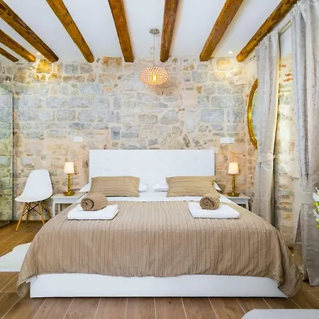 Lux Aurelius In Centre Old Town 2* Split