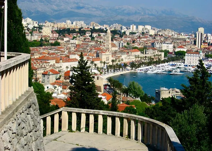 Affittacamere Lux Aurelius In Centre Old Town 4*