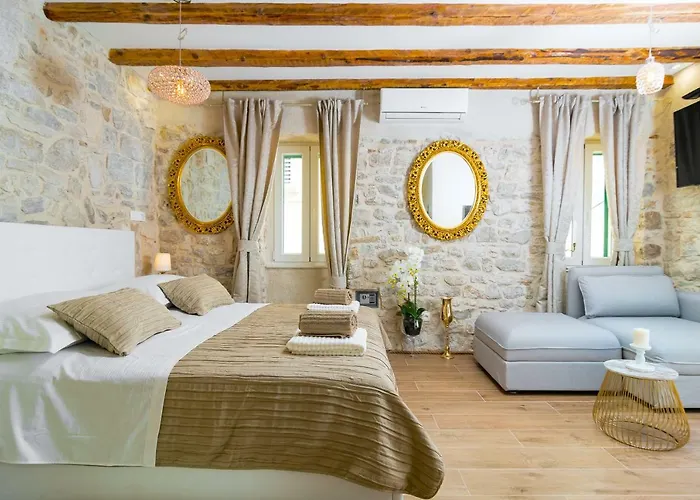 Lux Aurelius In Centre Old Town Affittacamere